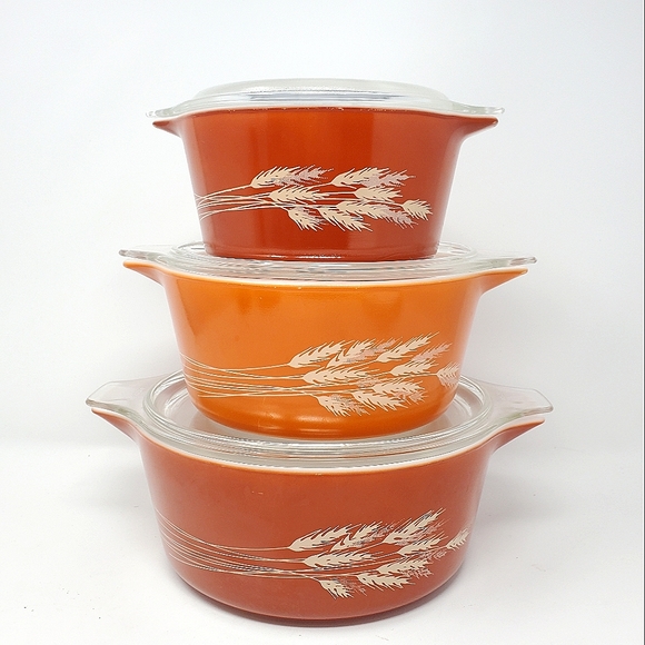 VTG Pyrex Autumn Harvest Casserole Set with Lids, 473, 474, 475